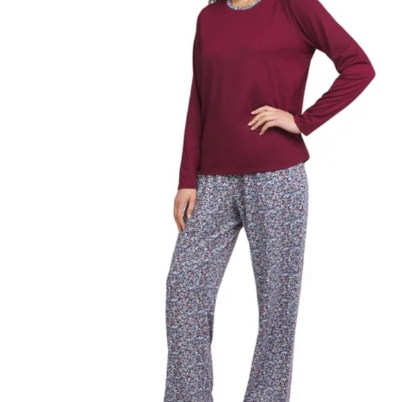 Lands' End Ladies' 2-piece Pajama Set - Picture 2 of 7